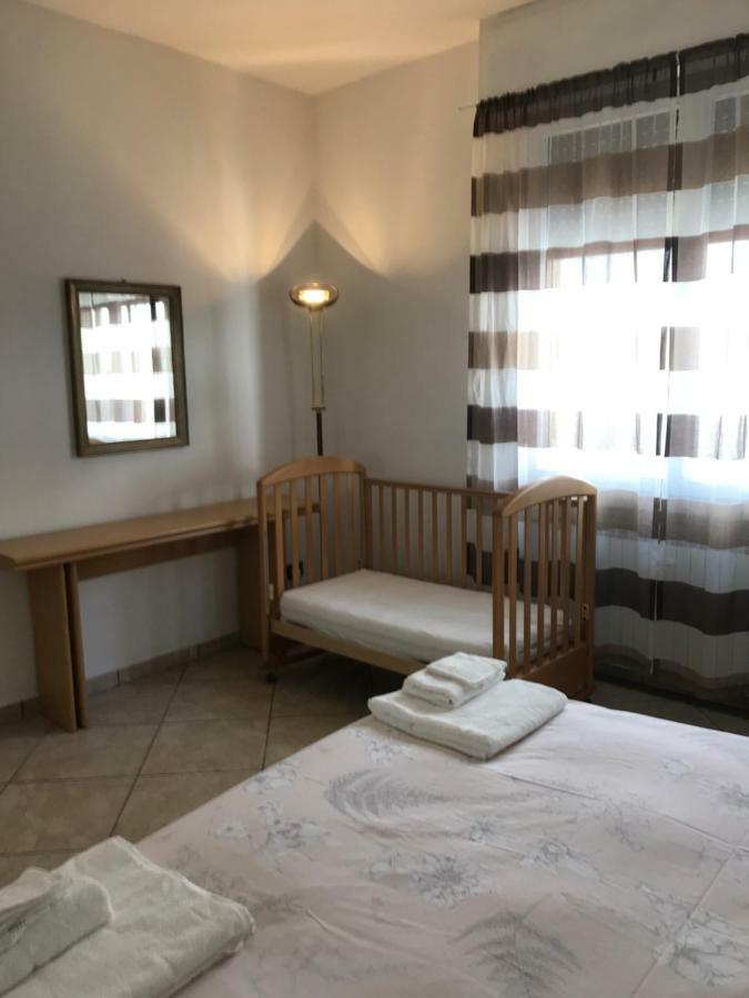 Appartamento Casa Marconi Lovere Esterno foto