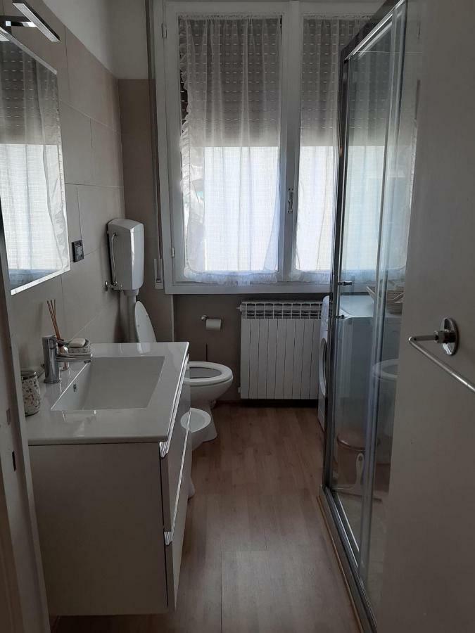Appartamento Casa Marconi Lovere Esterno foto